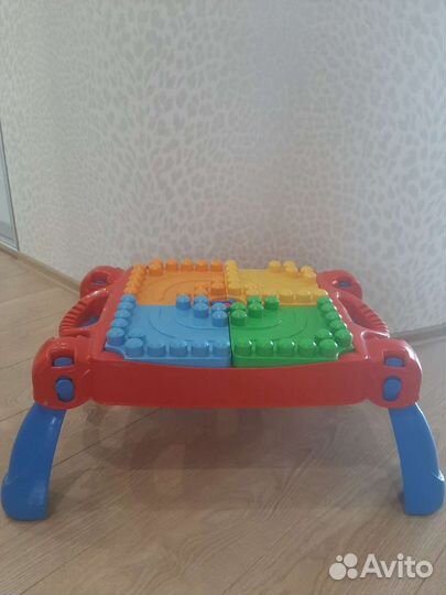 Развивающий стол