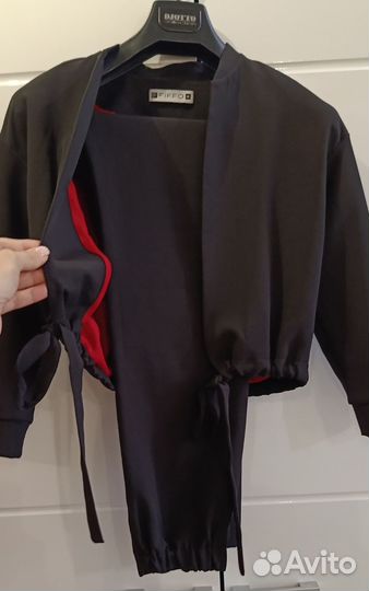 Костюм классический fiffo, 42/ футболка женская