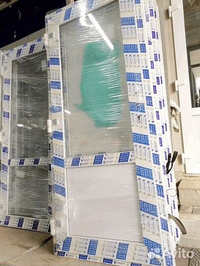 Пластиковые двери 90х210