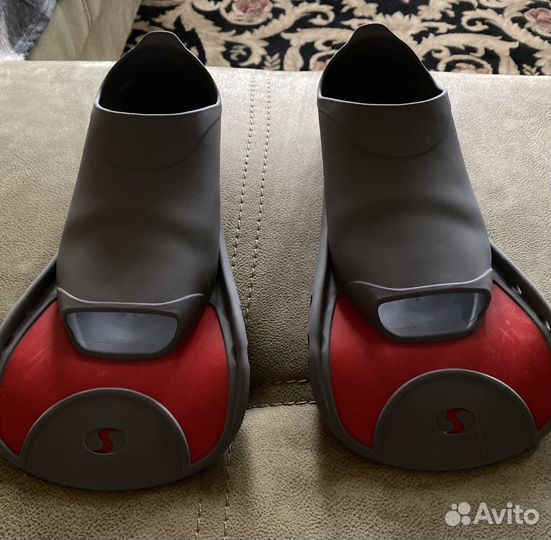 Ласты короткие тренировочные для бассейна 