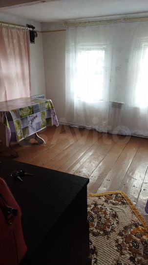 Дом 28,7 м² на участке 15 сот.