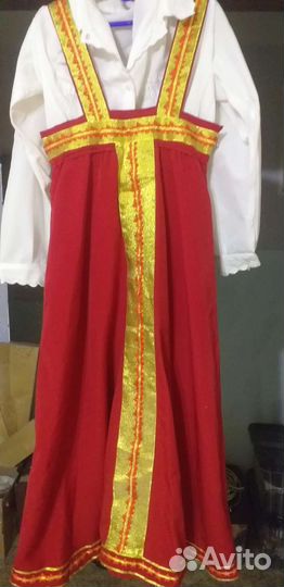 Русский сарафан с блузкой белой.Девочке 8-11 лет