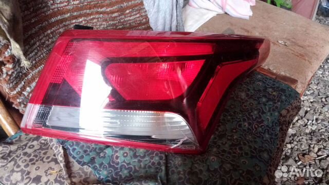 Hyundai solaris 2, задняя правая фара