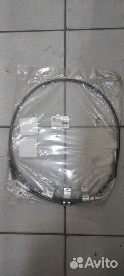 Трос ручного тормоза Hyundai Grand Starex