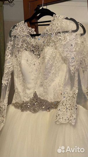 Свадебное платье 38-42р