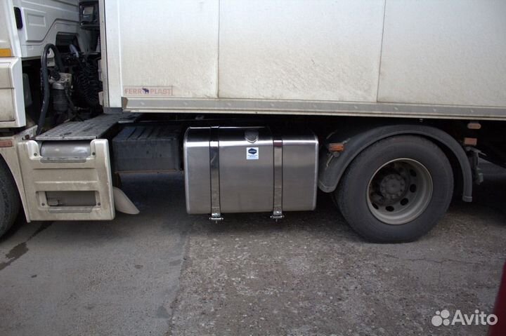 Топливный бак 400 л (700х700х900)