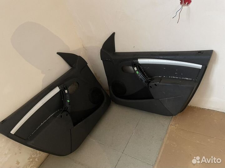 Обшивки лада ларгус