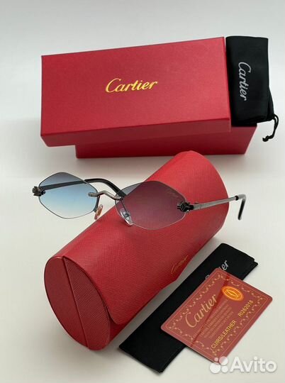 Солнцезащитные очки Cartier