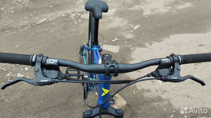 Велосипед forward apache 27,5 2.0 disc