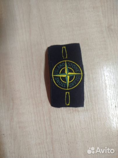 Патч stone island оригинал, снят с кофты оригинал