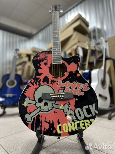 Акустическая гитара