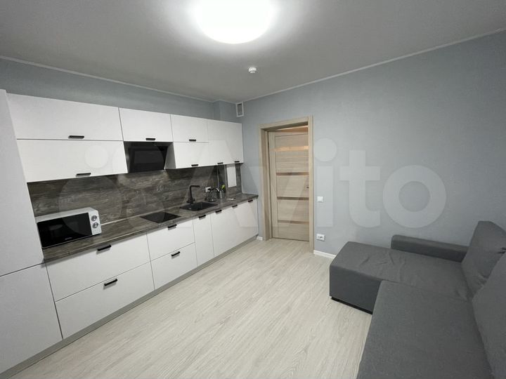 Квартира-студия, 18,7 м², 4/25 эт.