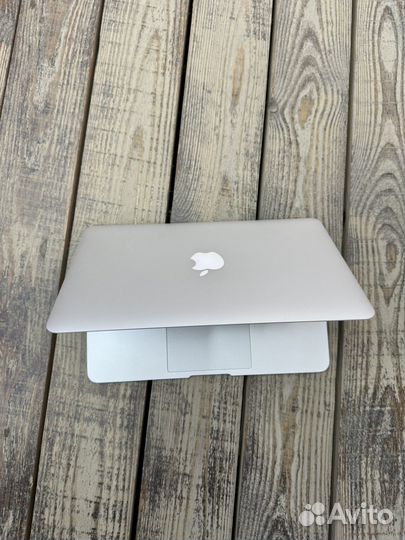 Apple Macbook Air 11 2011 core i5/4/128