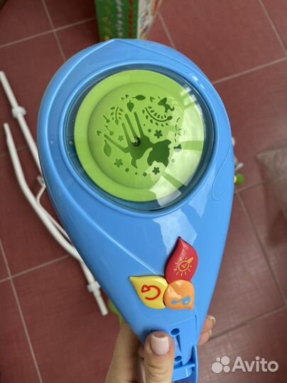 Мобиль-проектор в кровтку