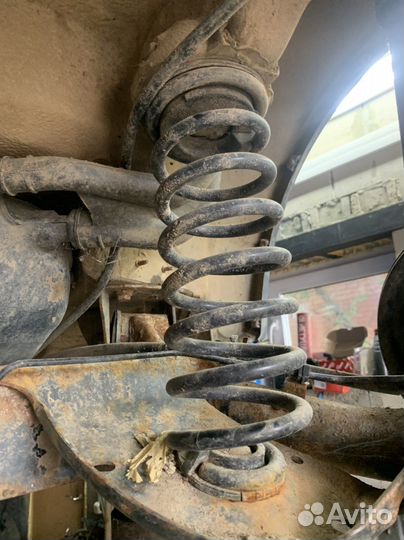 Задние пружины на Рено Логан 1 рест