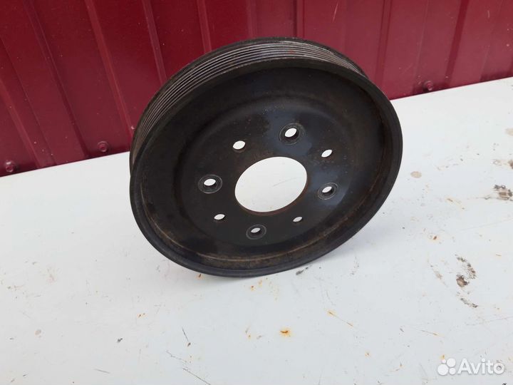 Шкив помпы Mersedes Atego Мерседес Атего