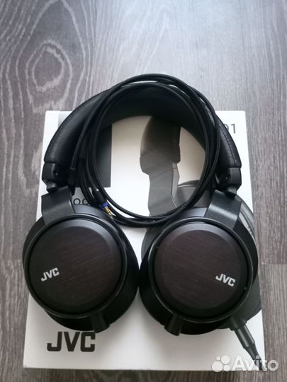 Наушники JVC HA-SW01