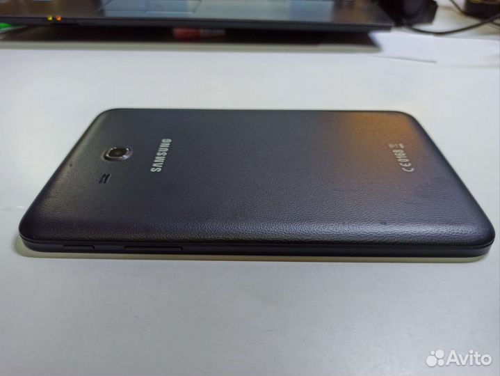 Планшет Samsung Galaxy Tab 3 7.0
