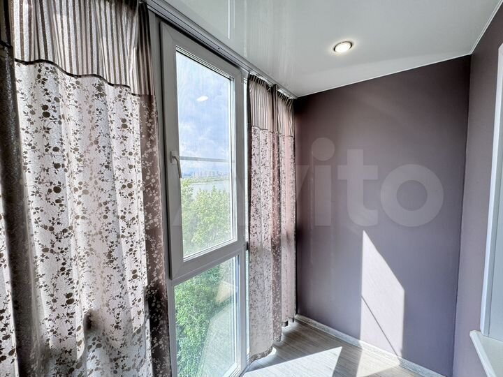 2-к. квартира, 52 м², 7/10 эт.