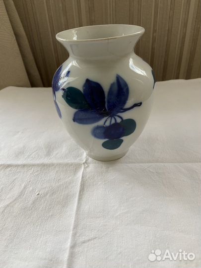 Ваза фарфор, кобальт, Барановка