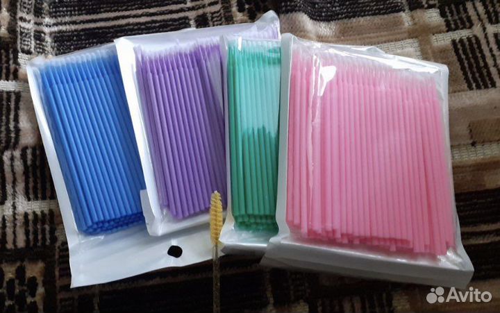 Для наращивание ресниц