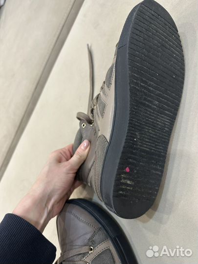 Ботинки roccobarocco 38 размер оригинал