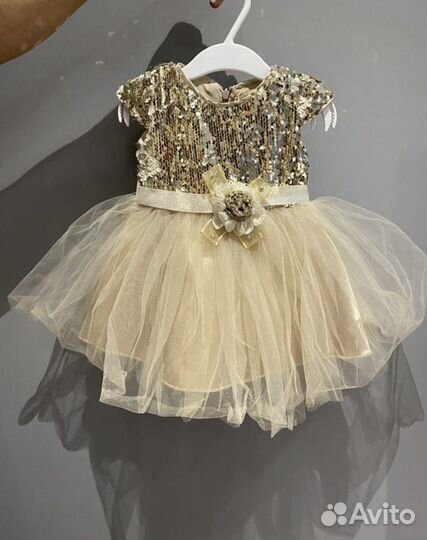 Нарядное платье для девочки