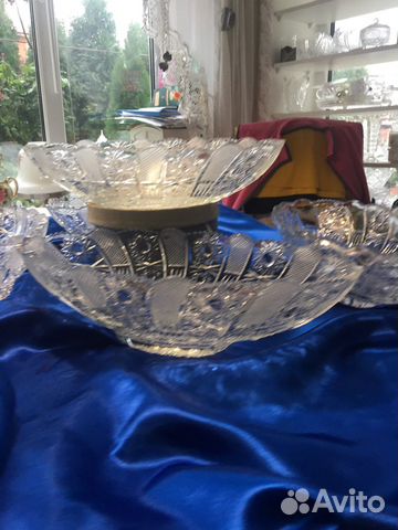 Хрустальная ваза