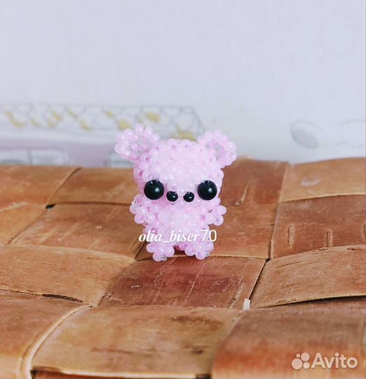 Амигуруми свинка из бисера