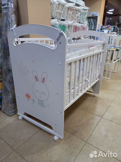 Детская кроватка