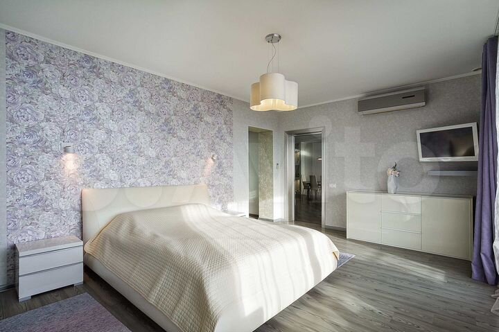 2-к. квартира, 120 м², 8/12 эт.