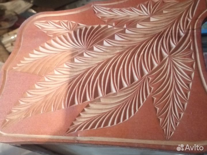 Хлебница деревянная