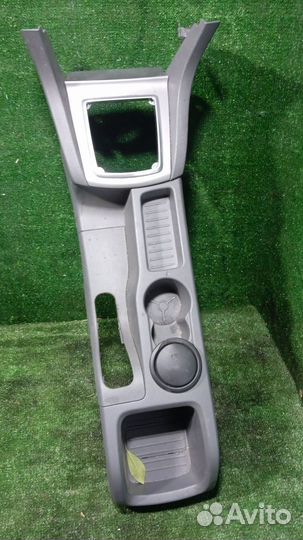 Накладка торпеды нижняя Ford Focus