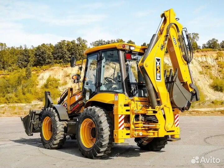 Аренда экскаватора погрузчика. Трактор