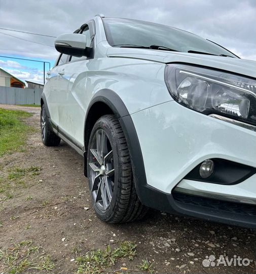 Колеса в сборе r17 LADA vesta cross