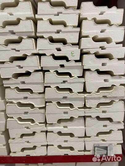 Фасадный декор. Оконные молдинги