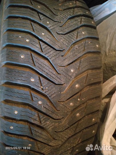 Marshal WinterCraft SUV Ice WS31 265/65 R17 116K