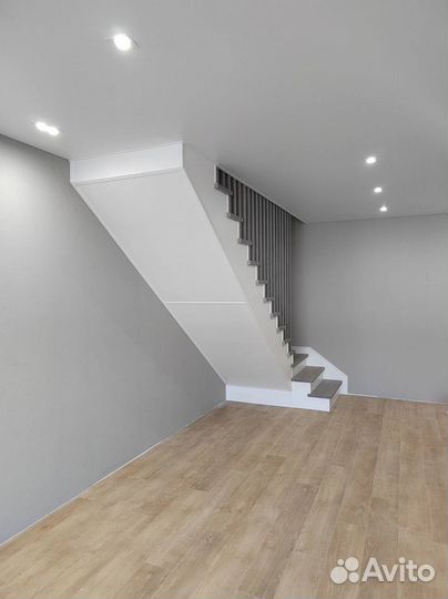 Лестница для офиса