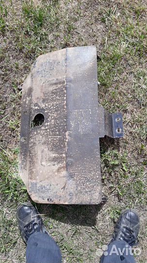 Защитный кожух поддона двигателя ваз