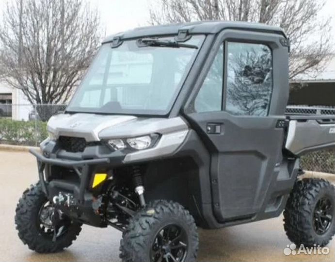 Стекло лобовое BRP traxter defender