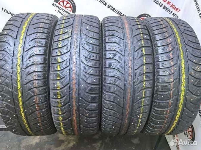 Bridgestone Ice Cruiser 7000 215/65 R17 97T