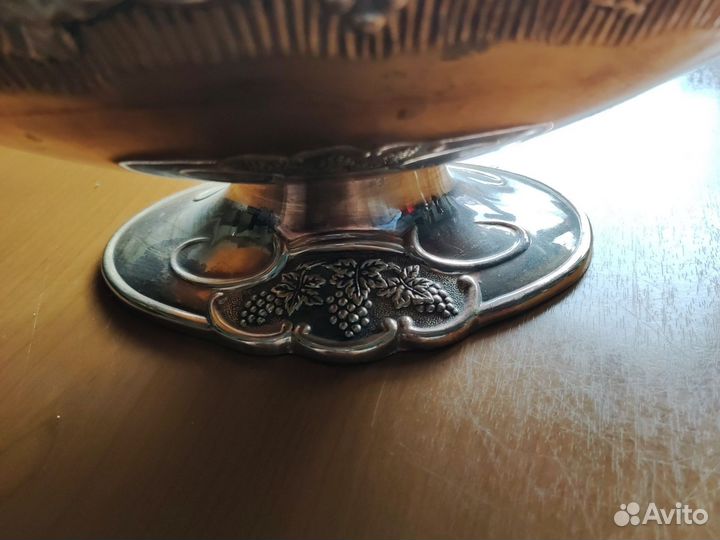 Ваза для фруктов