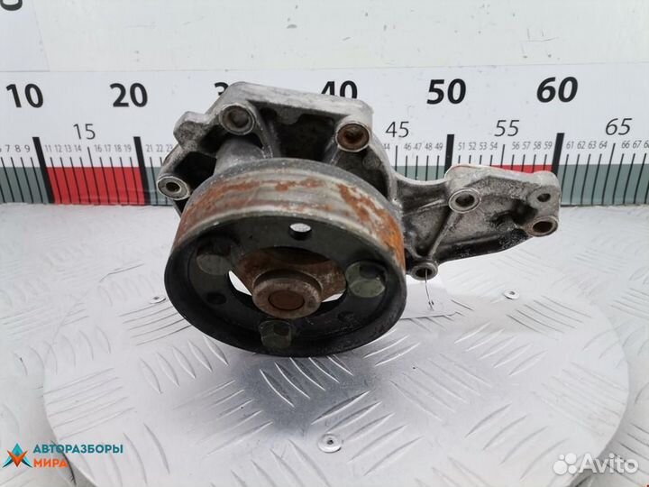 Помпа Renault Megane рест. 2002 210107370R