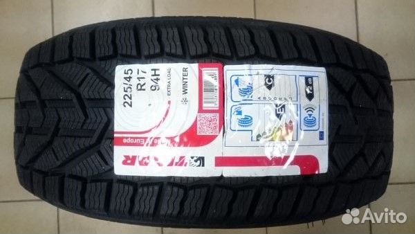 Tigar Winter 215/55 R17 98V