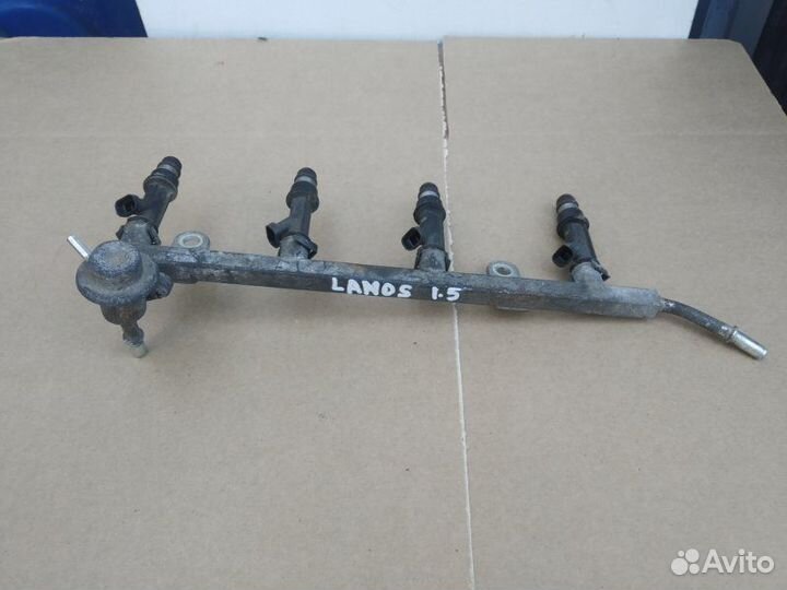Топливная рампа Chevrolet Lanos 1.5 2008