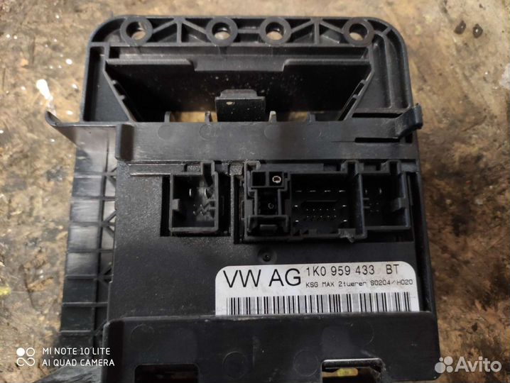 Блок комфорта джетта 5 2008 год