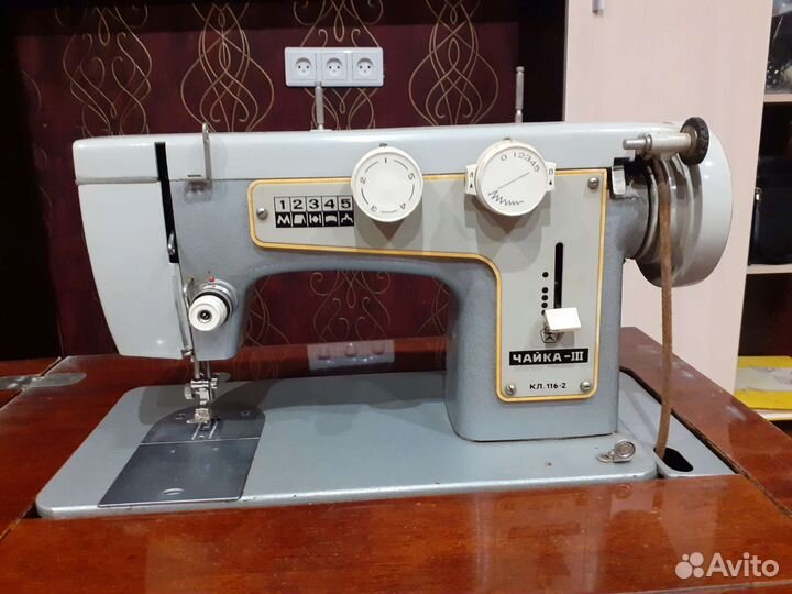Швейная машина Чайка 3