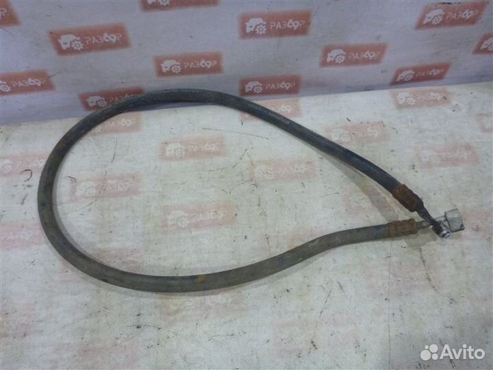 Трубка кондиционера Land Rover Discovery L319 AJ41