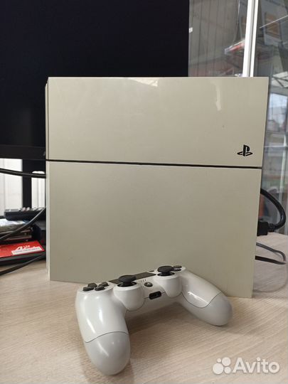 Sony playstation 4