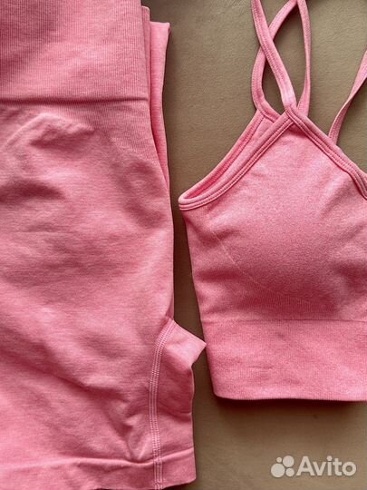 Женский костюм для фитнеса 3в1